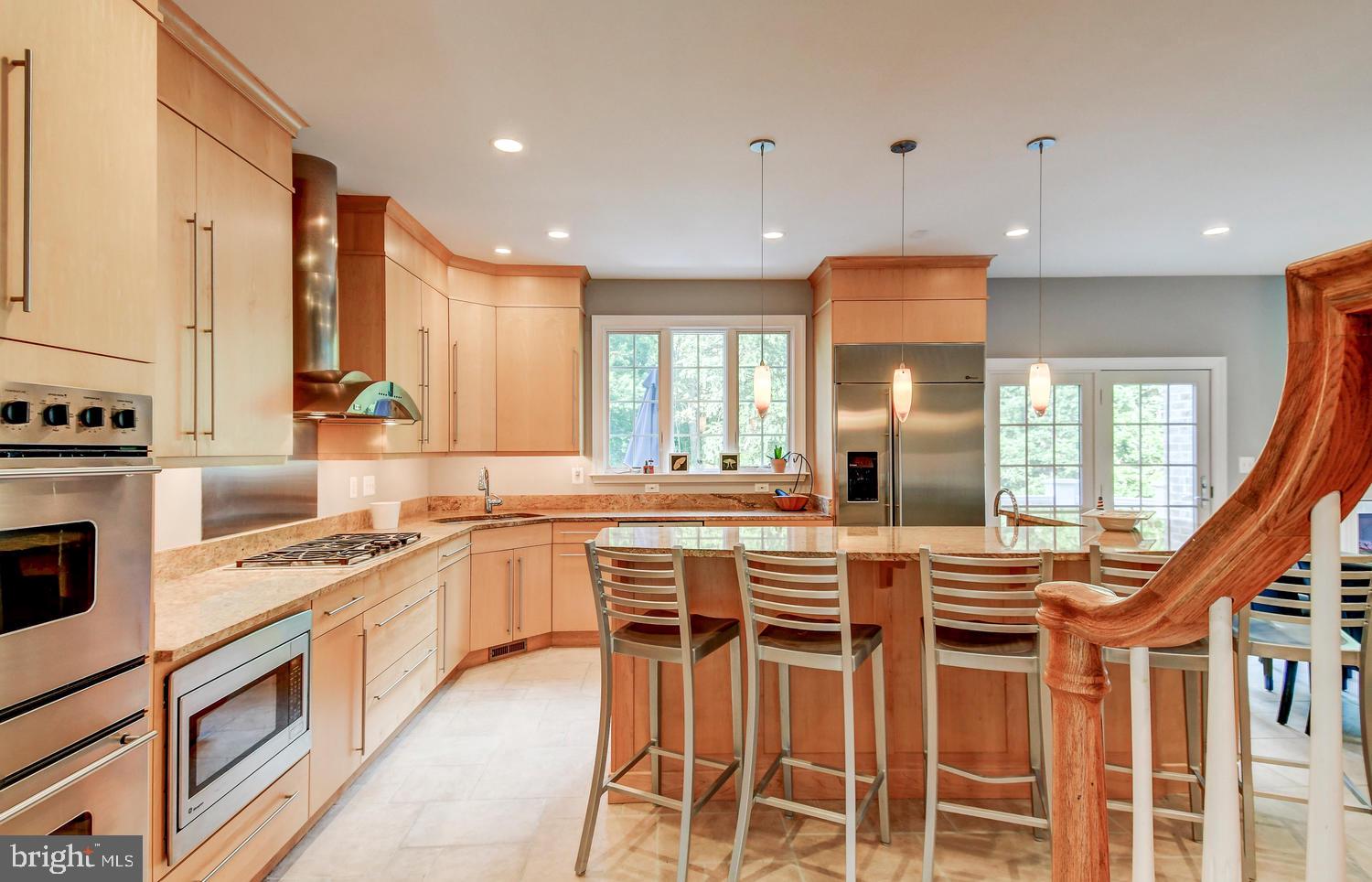 4004 Cloverland Drive Phoenix, MD 21131 - Photo 24 of 60 HIGH END RANGE HOOD