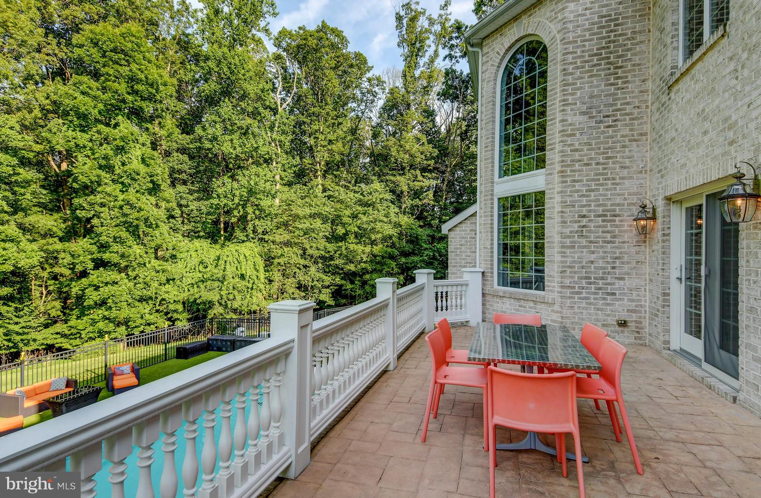 4004 Cloverland Drive Phoenix, MD 21131 - Photo 46 of 60 DINE AL FRESCO OVERLOOKING THE POOL
