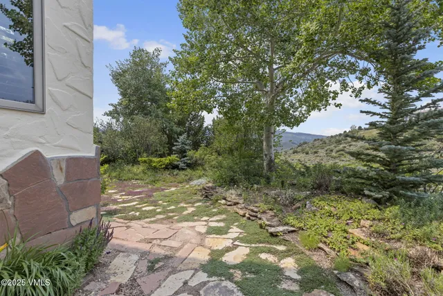 $1,995,000 | 225 Alcazar Drive, Edwards, CO 81632