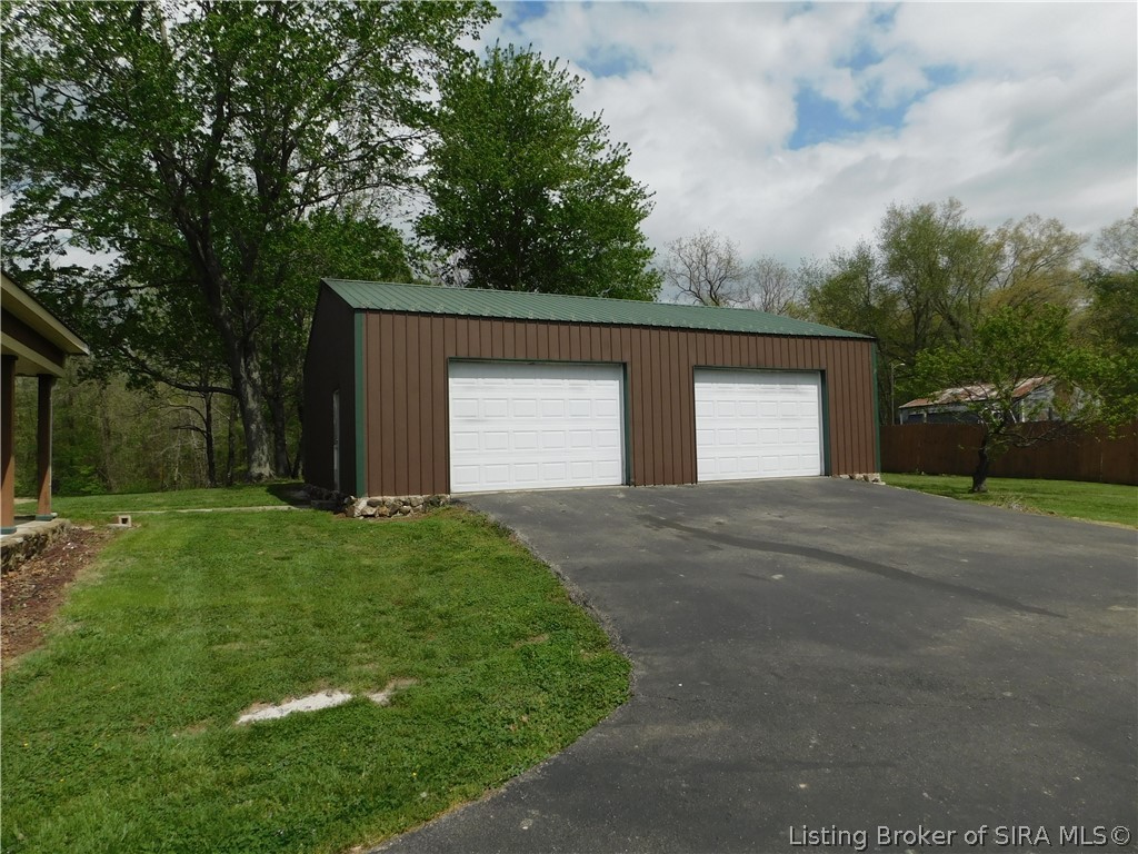 3737 West Thomastown Road Scottsburg, IN 47170 - Photo 7 of 33