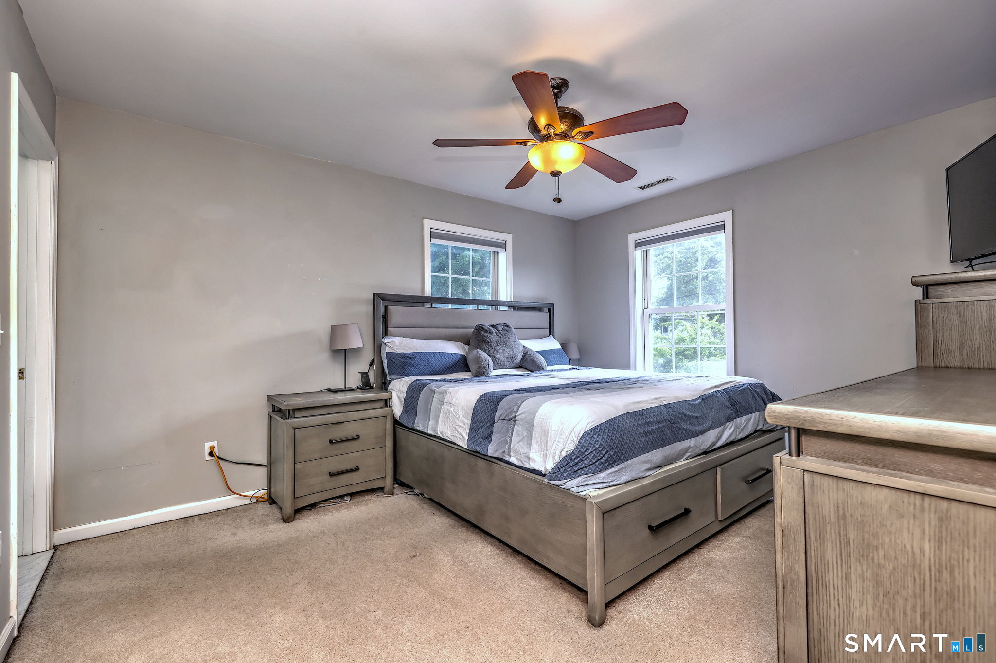 126 Silver Sands Road East Haven, CT 06512 - Photo 23 of 40