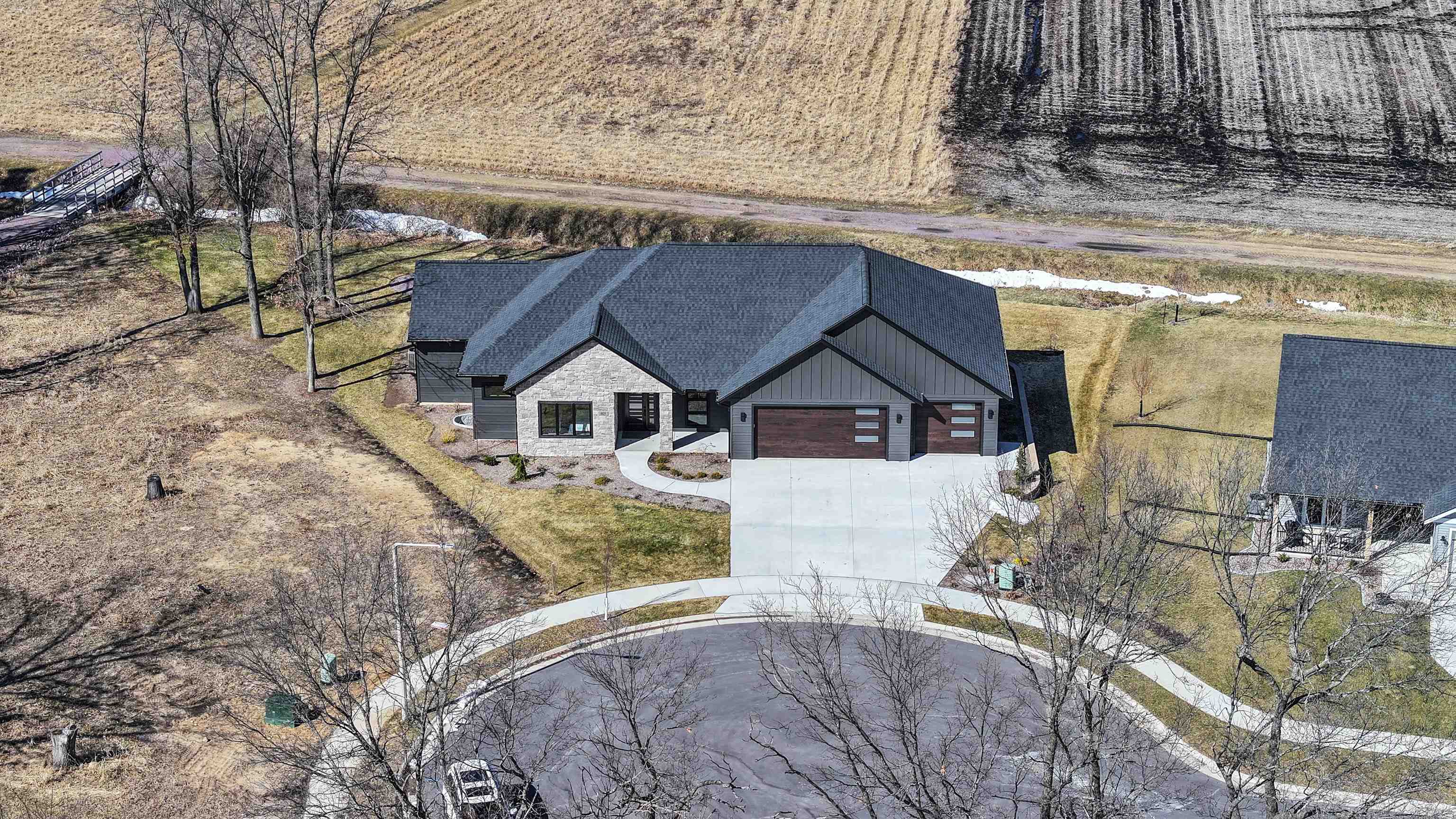 405 Prairie View Portage, WI 53901 - Photo 8 of 88