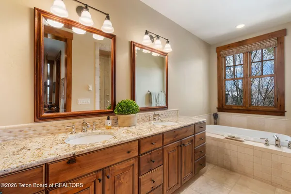 $1,995,500 | 735 Jasmine Avenue, Driggs, ID 83422