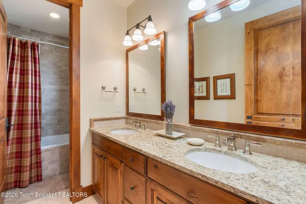 $1,995,500 | 735 Jasmine Avenue, Driggs, ID 83422