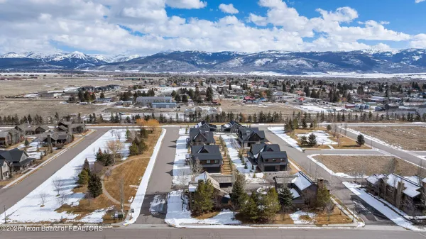 $1,995,500 | 735 Jasmine Avenue, Driggs, ID 83422