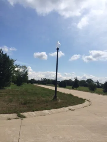 $40,000 | 2910 Rolling Oaks Road, Spring Grove, IL 60081