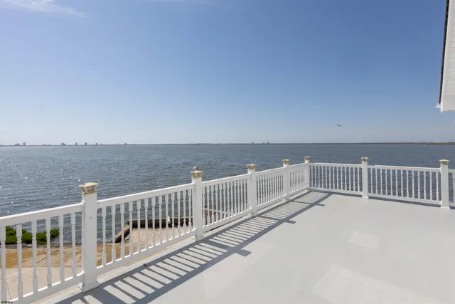 $949,000 | 333 Oakland Avenue, Pleasantville, NJ 08232