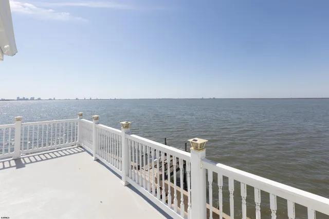 $949,000 | 333 Oakland Avenue, Pleasantville, NJ 08232