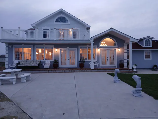 $949,000 | 333 Oakland Avenue, Pleasantville, NJ 08232