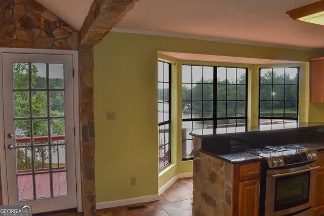 $895,000 | 81 Mariners Drive Northeast, Milledgeville, GA 31061