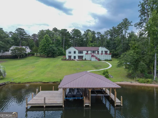 $895,000 | 81 Mariners Drive Northeast, Milledgeville, GA 31061