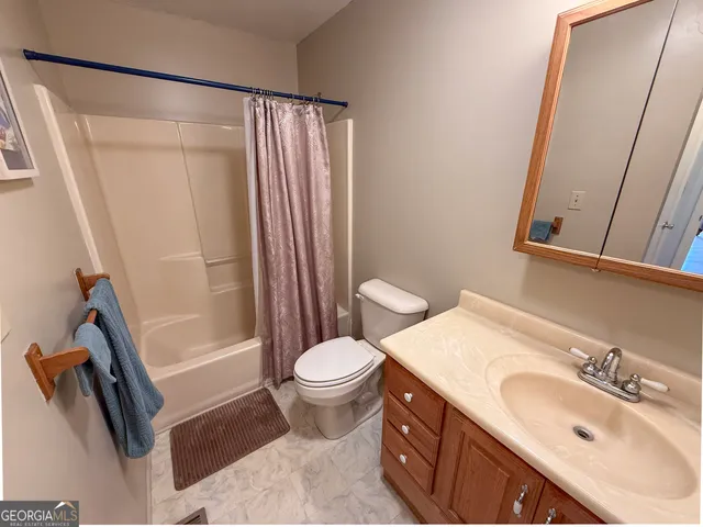 $895,000 | 81 Mariners Drive Northeast, Milledgeville, GA 31061