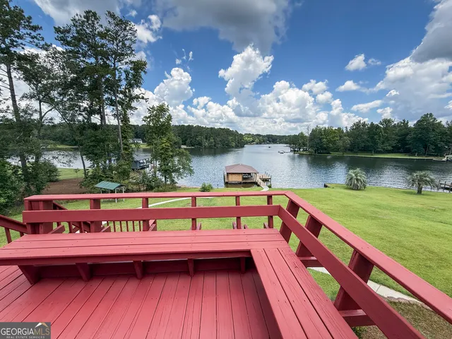 $895,000 | 81 Mariners Drive Northeast, Milledgeville, GA 31061