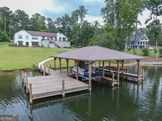 $895,000 | 81 Mariners Drive Northeast, Milledgeville, GA 31061