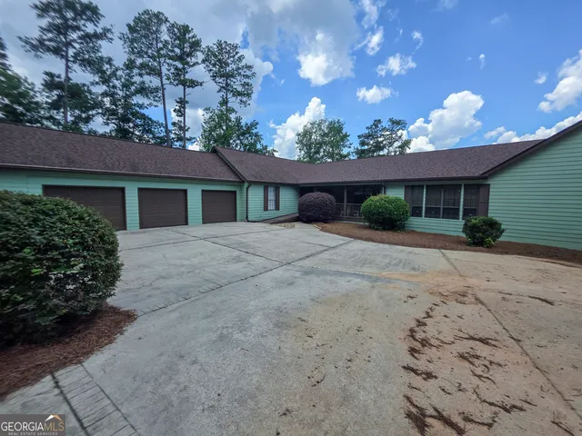$895,000 | 81 Mariners Drive Northeast, Milledgeville, GA 31061