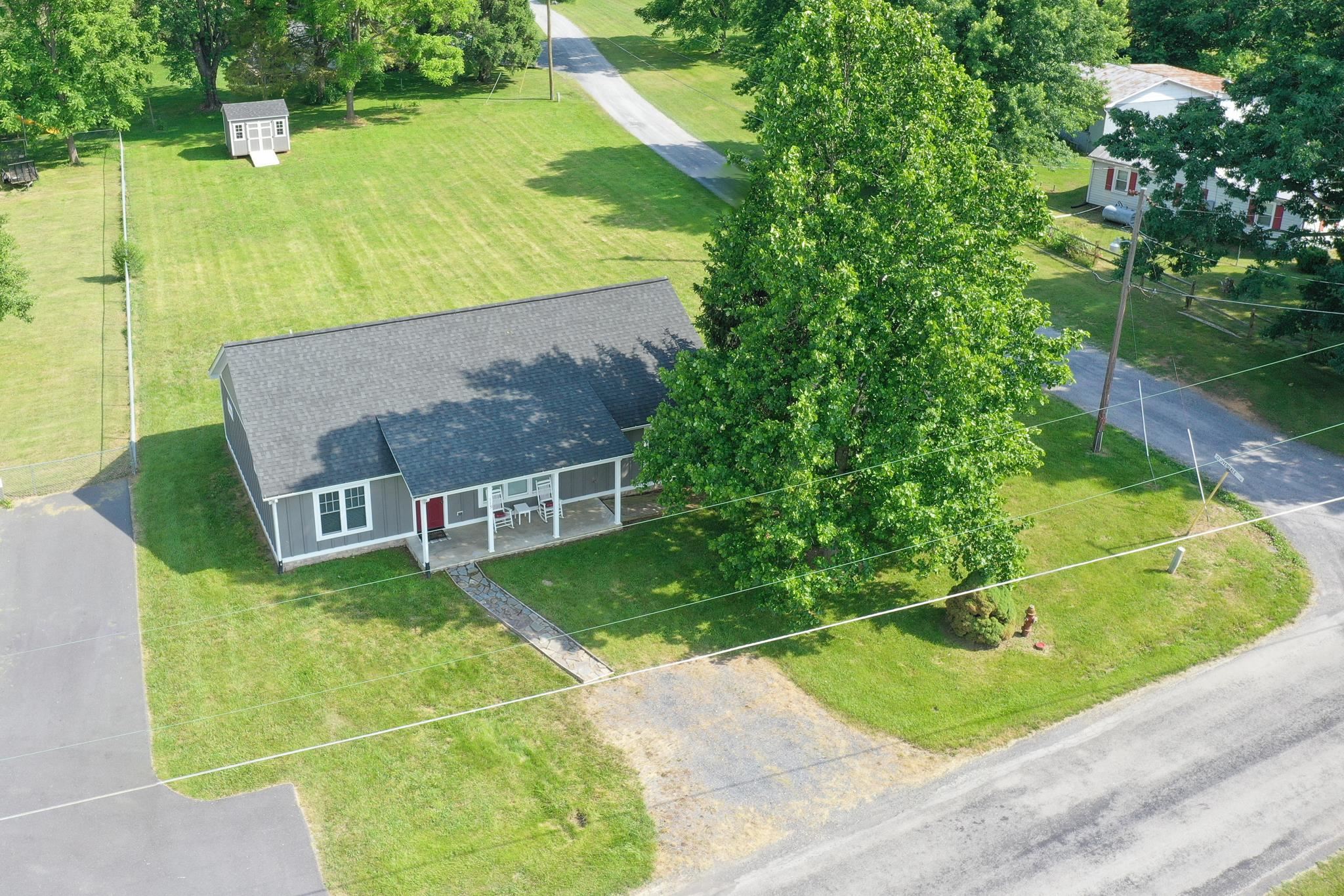 115 Guthrie Road Stuarts Draft, VA 24477 - Photo 4 of 30 Gallery Image 4