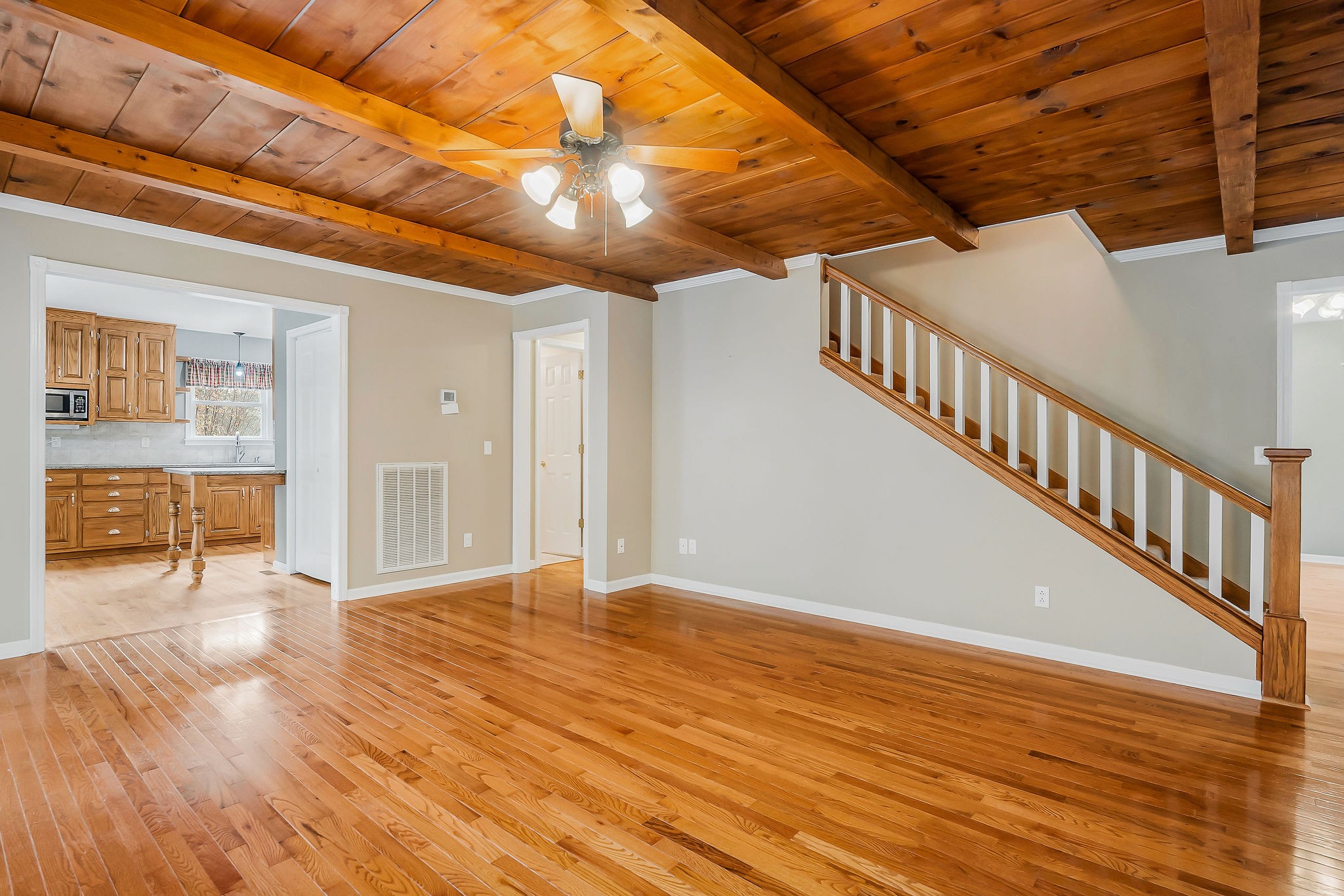 1591 Low Gap Road Sparta, TN 38583 - Photo 32 of 91