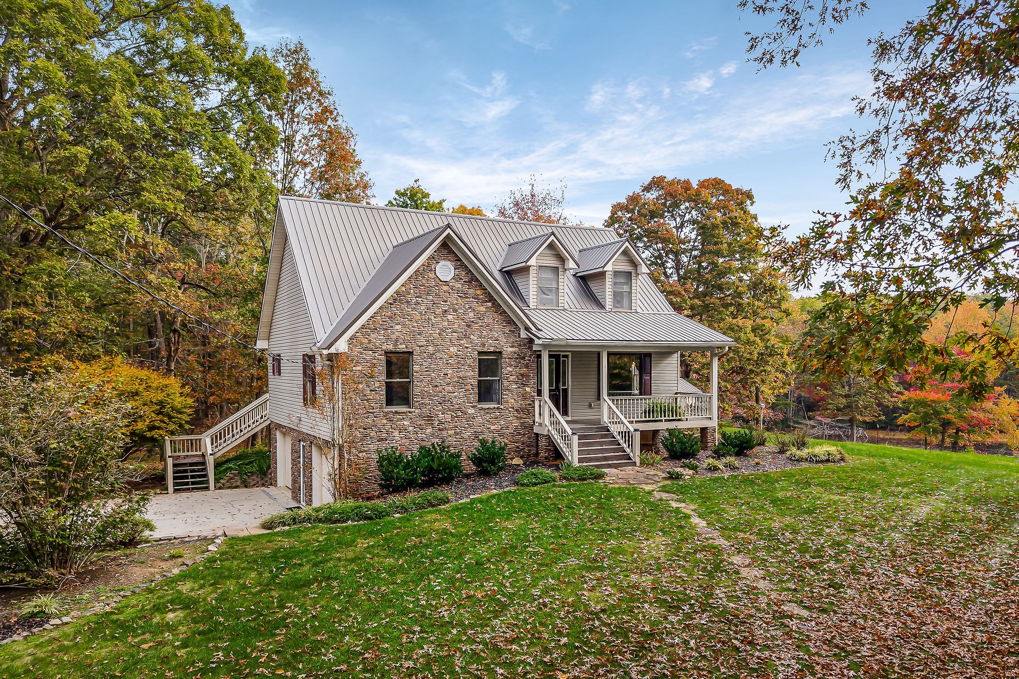 1591 Low Gap Road Sparta, TN 38583 - Photo 4 of 91