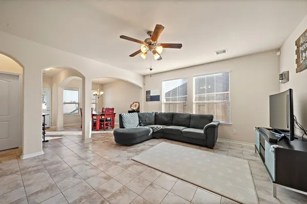 $2,550 | 2815 Bottiglia Way, League City, TX 77573