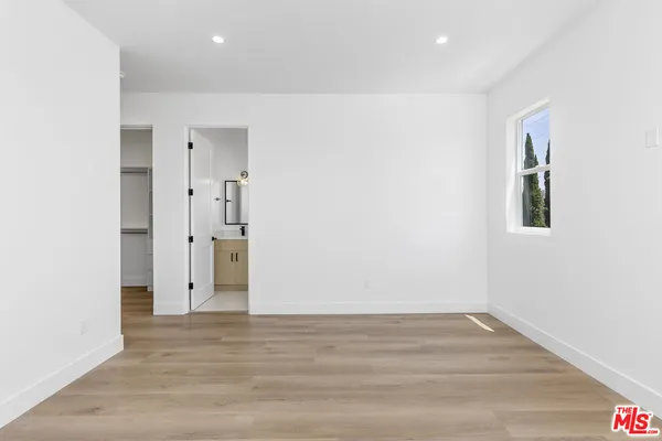 $5,200 | 5048 Cleon Avenue, Unit 1, North Hollywood, CA 91601