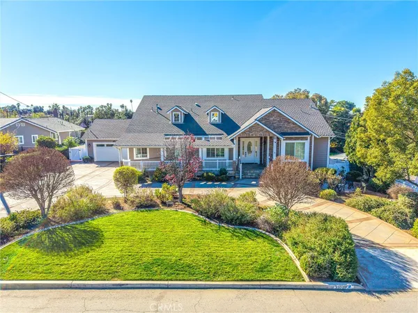 $1,479,900 | 31027 East Sunset Drive North, Redlands, CA 92373