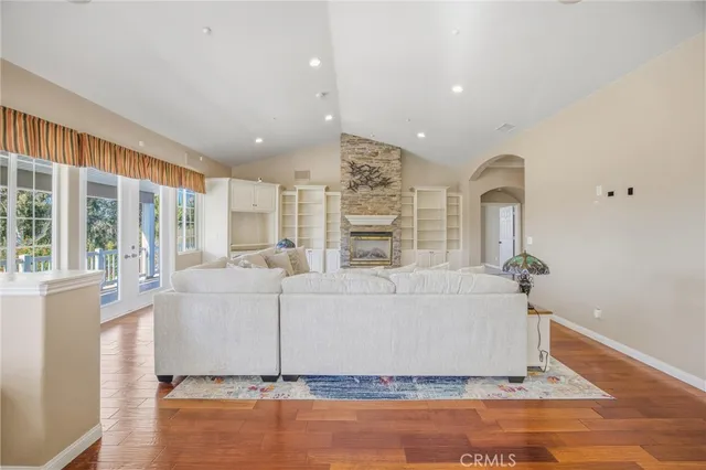 $1,499,900 | 31027 East Sunset Drive North, Redlands, CA 92373