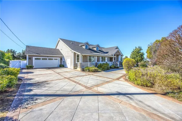 $1,479,900 | 31027 East Sunset Drive North, Redlands, CA 92373