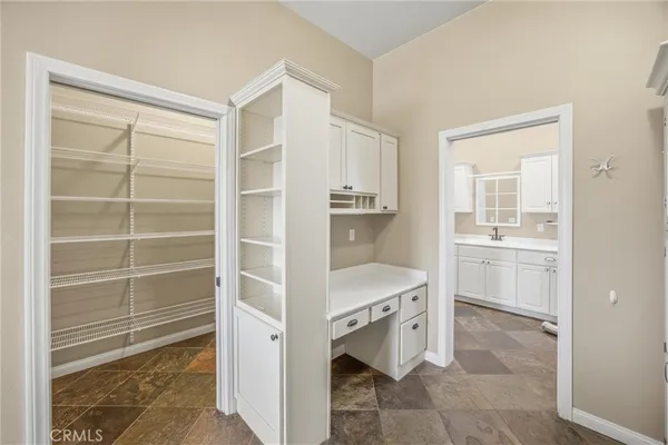 $1,479,900 | 31027 East Sunset Drive North, Redlands, CA 92373