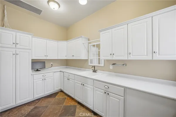 $1,479,900 | 31027 East Sunset Drive North, Redlands, CA 92373