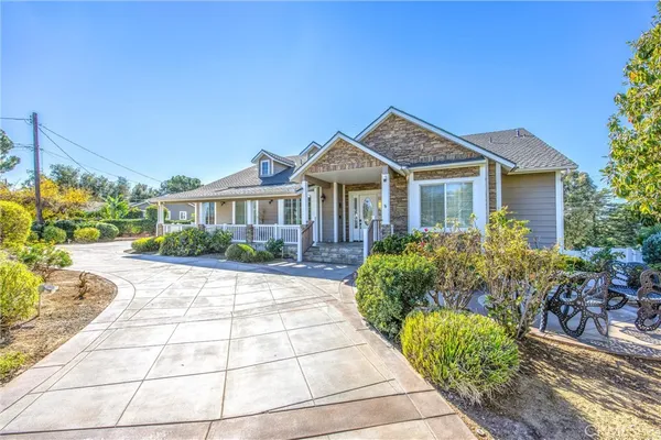$1,449,900 | 31027 East Sunset Drive North, Redlands, CA 92373