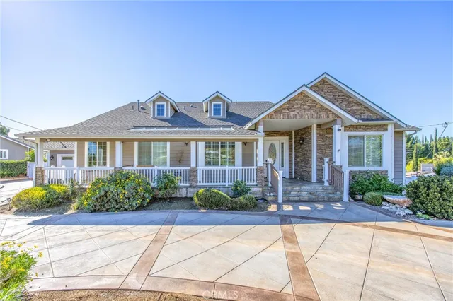 $1,499,900 | 31027 East Sunset Drive North, Redlands, CA 92373