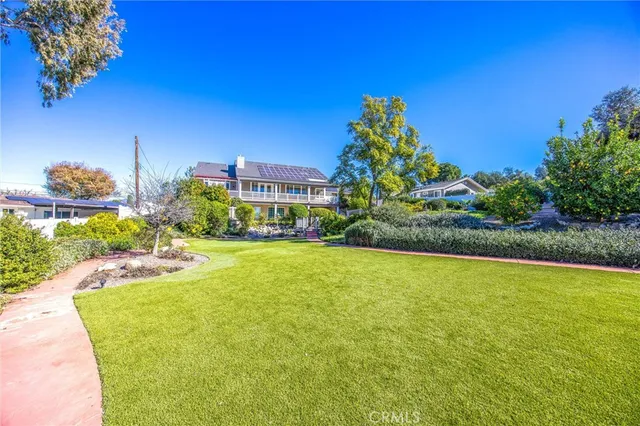 $1,499,900 | 31027 East Sunset Drive North, Redlands, CA 92373