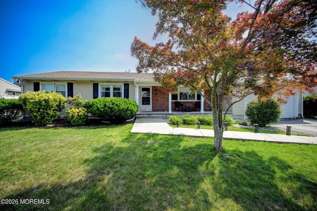$3,600 | 855 Derry Drive, Toms River, NJ 08753