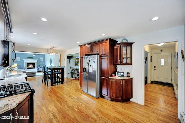 $3,600 | 855 Derry Drive, Toms River, NJ 08753