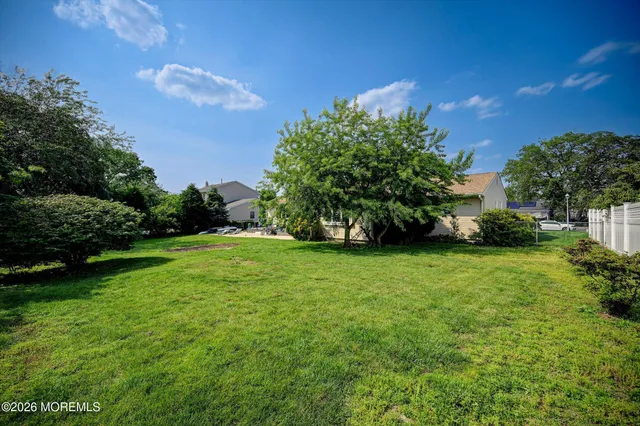 $3,600 | 855 Derry Drive, Toms River, NJ 08753