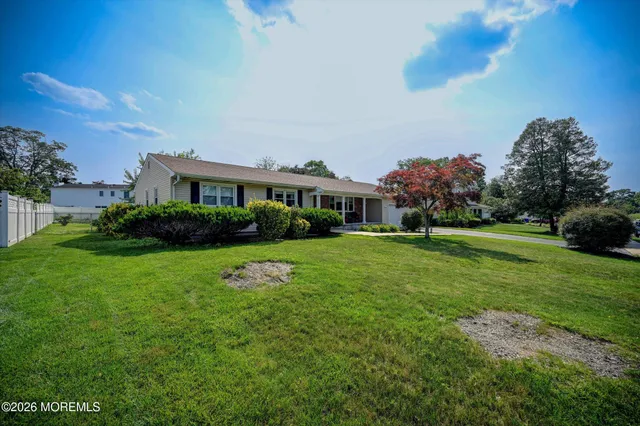 $3,600 | 855 Derry Drive, Toms River, NJ 08753