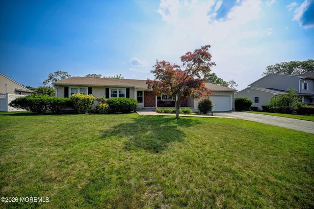 $3,600 | 855 Derry Drive, Toms River, NJ 08753
