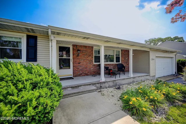 $3,600 | 855 Derry Drive, Toms River, NJ 08753