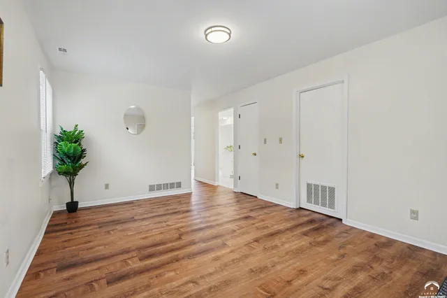 $199,900 | 1711 East 21st Terrace, Lawrence, KS 66046