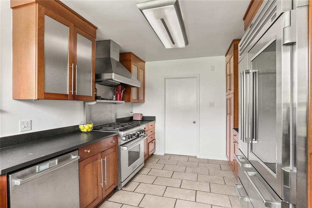 41 Hawk Street New Orleans, LA 70124 - Photo 13 of 25