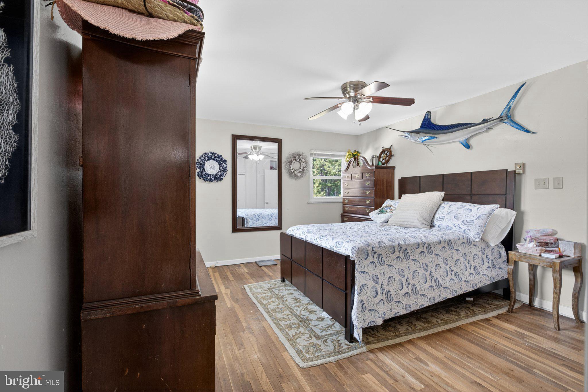 310 Dogtown Road Townsend, DE 19734 - Photo 17 of 43 Cozy bedroom with nautical accents.