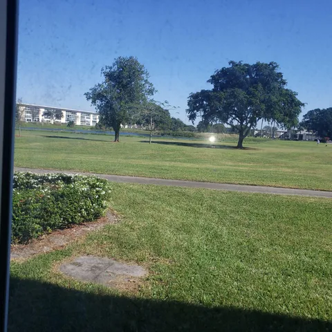 $138,000 | 2802 Victoria Way, Unit H1, Coconut Creek, FL 33066