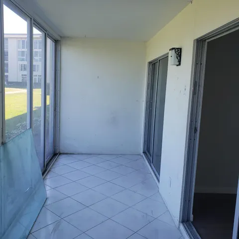 $138,000 | 2802 Victoria Way, Unit H1, Coconut Creek, FL 33066