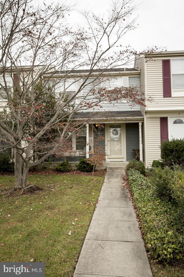 4 Rader Court Baltimore, MD 21234 - Photo 2 of 25 Exterior (Front)