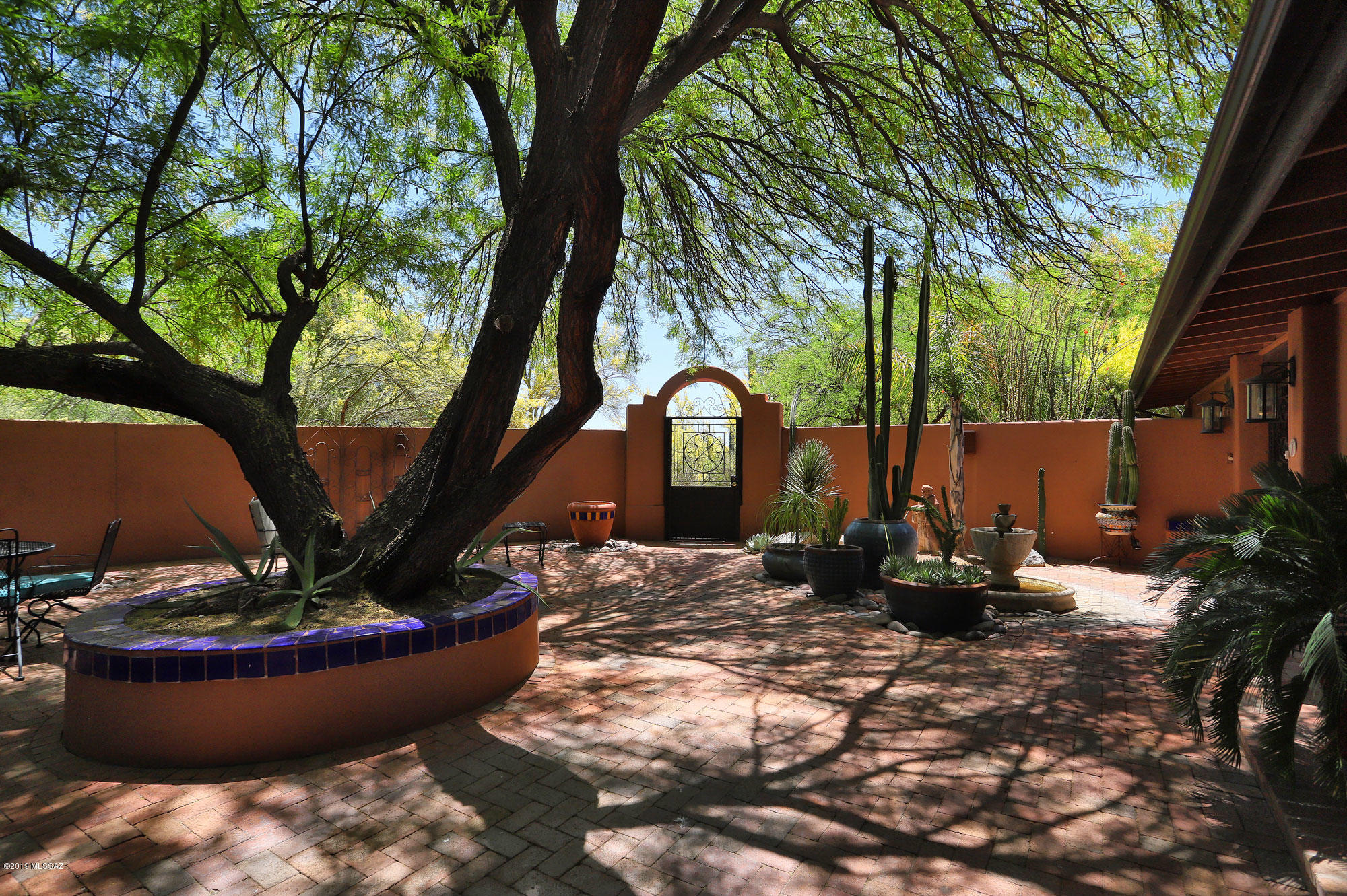 4737 La Rueda Tucson, AZ 85718 - Photo 5 of 50