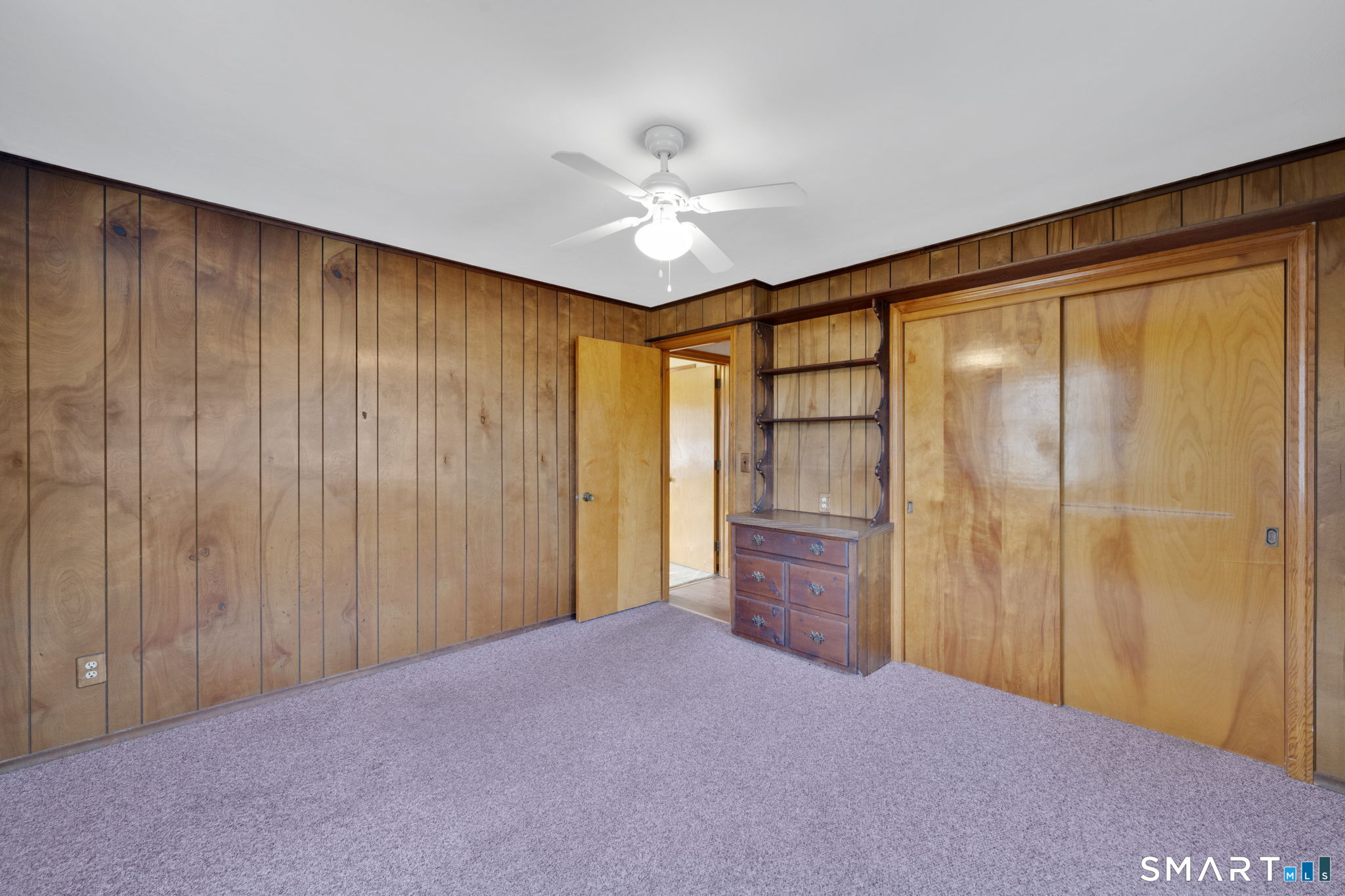 10 Helena Lane Windsor Locks, CT 06096 - Photo 18 of 36 a very nice looking room with a large window