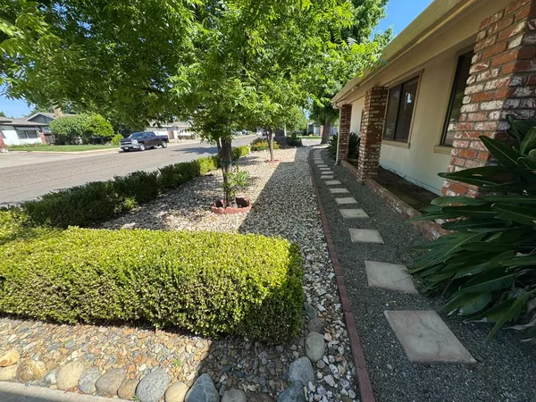 $459,000 | 2300 Drew Avenue, Turlock, CA 95382