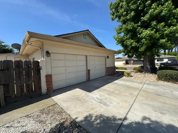 $459,000 | 2300 Drew Avenue, Turlock, CA 95382