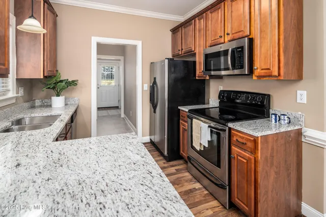 $1,750 | 2209 Remington Court, Unit A, Greenville, NC 27834