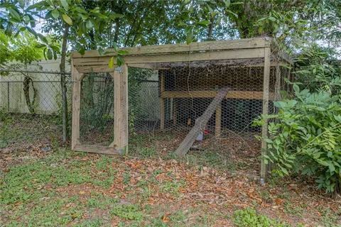 $375,000 | 37320 Moore Drive, Dade City, FL 33525